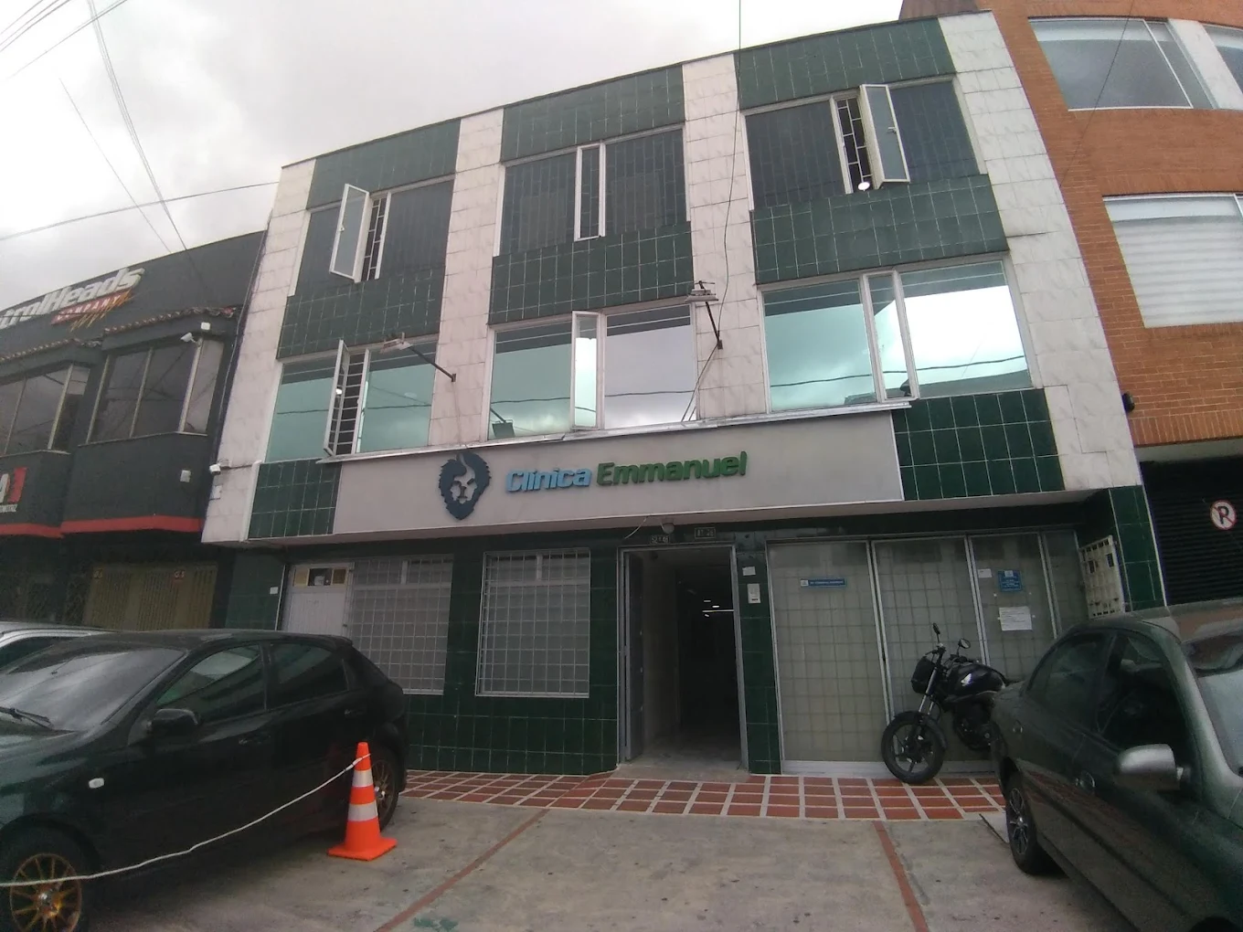 Fachada de Sede Cedros